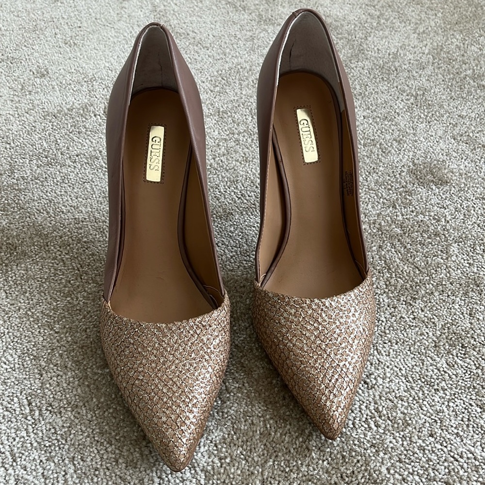 NEW Guess Nude Mauve Golden Sparkle Heels